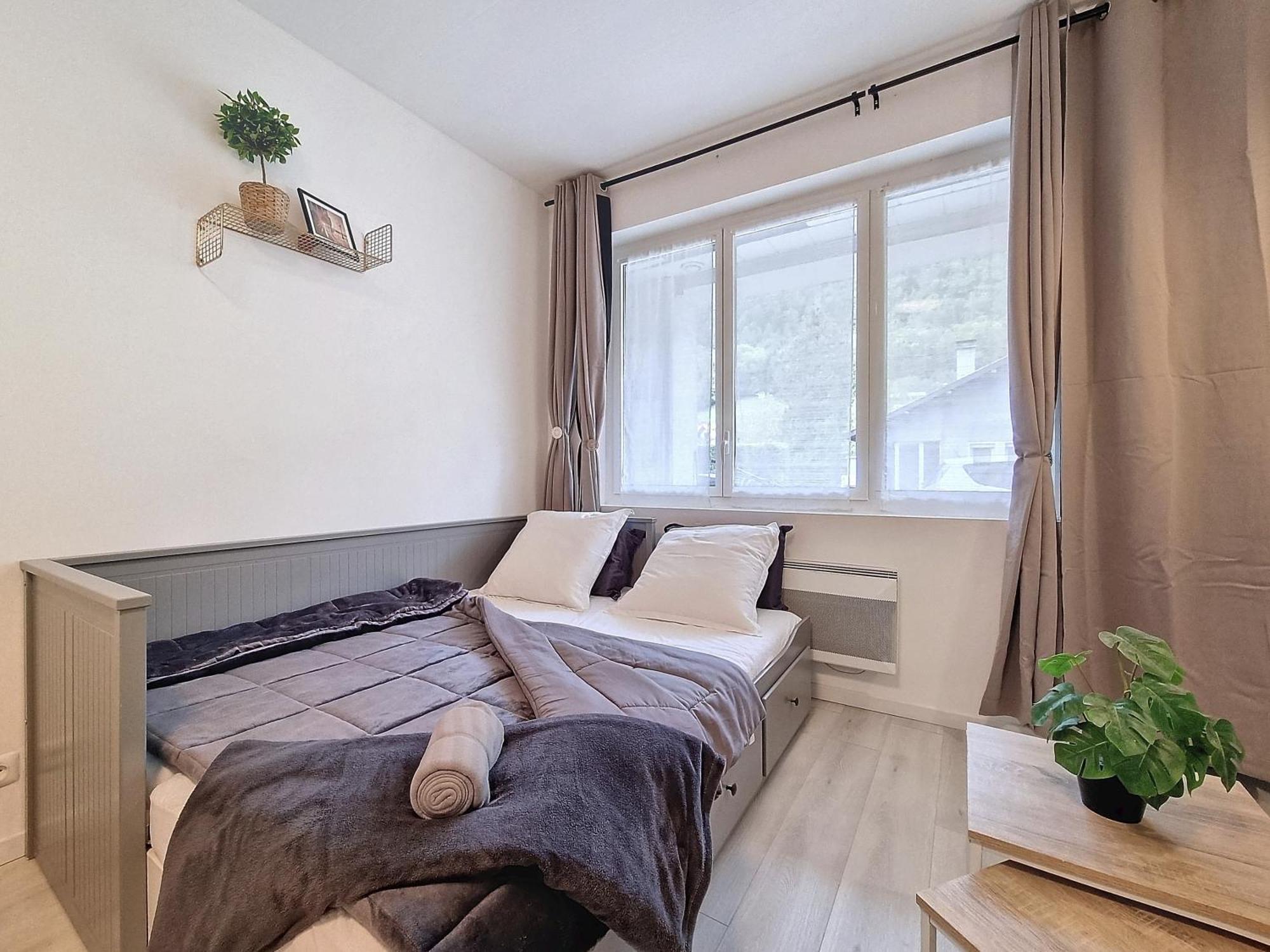 Budget Studio Proche Lac Sévrier Екстериор снимка